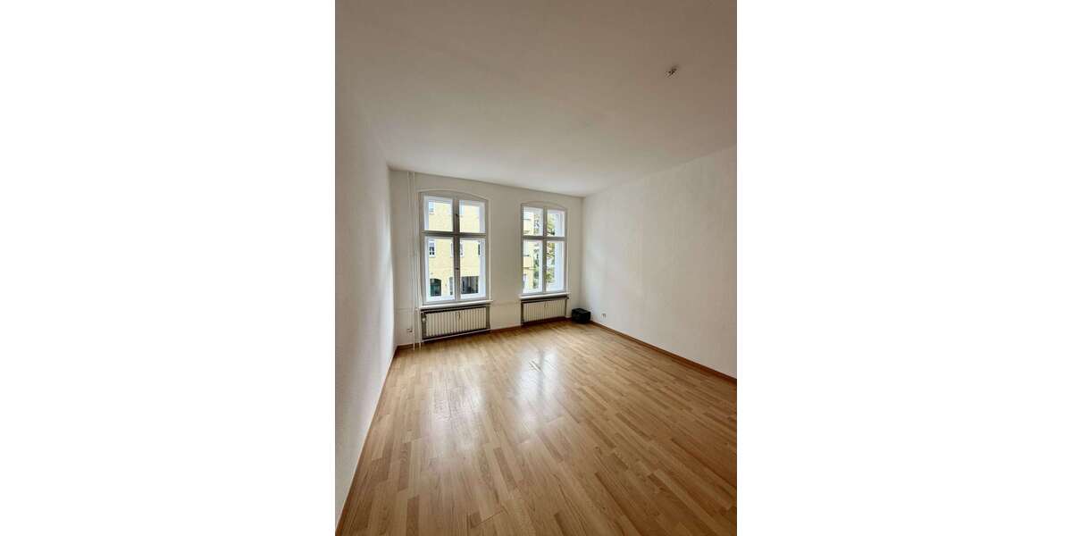 Etagenwohnung Berlin Neukölln - 3 Zimmer, 85 m&sup2;, 744&euro; | Angebot:27317199