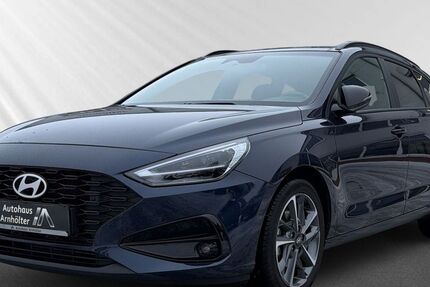 Hyundai i30 22.038 km 23.990 &euro; Berlin 13581