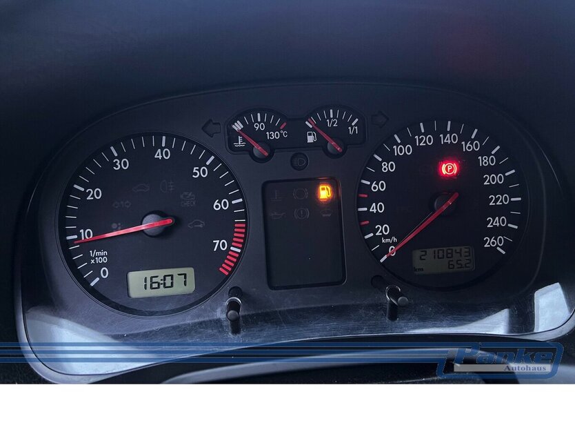 VW Bora Comfortline 1.6*Export*Klima* 210.843 km 1.450 € Berlin 13187