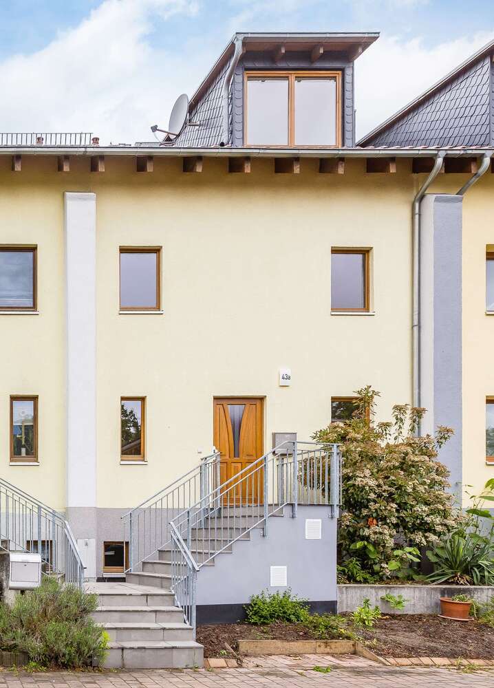Haus zum Kaufen in Mühlenbecker Land 450.000 € 123.72 m²