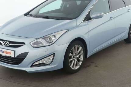 Hyundai i40 108.739 km 12.880 € Berlin 14059