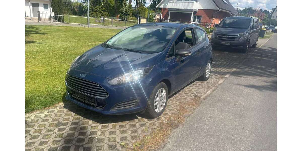 Ford Fiesta 101.000 km 4.790 &euro; Oberkrämer 16727