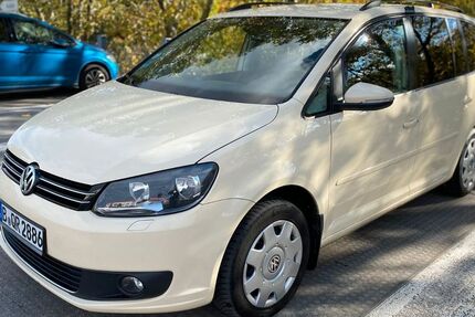 VW Touran 547.000 km 3.300 &euro; Berlin 13353