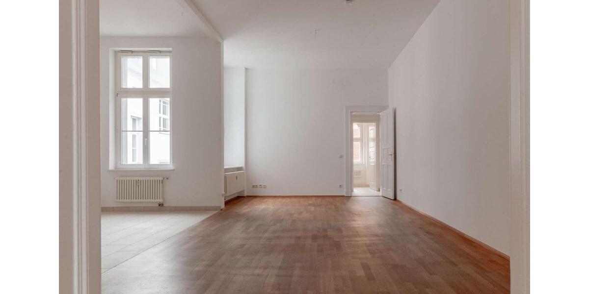 Etagenwohnung Berlin Mitte - 3 Zimmer, 110 m&sup2;, 1.645&euro; | Angebot:24701517