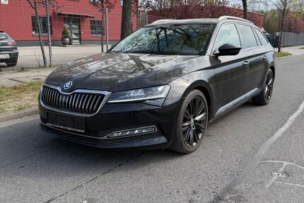 Skoda Superb 130.000 km 18.900 &euro; mittenwalde 15749