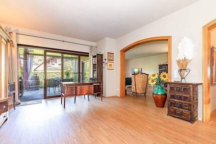 Großes Eigenheim mit Teilgewerblicher Nutzung am Tegeler Forst 8 zimmer