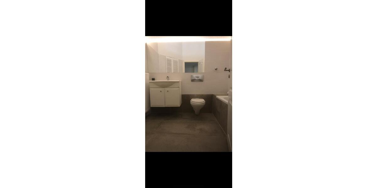 Etagenwohnung Berlin Charlottenburg-Wilmersdorf - 1 Zimmer, 40 m&sup2;, 1.100&euro; | Angebot:26676815