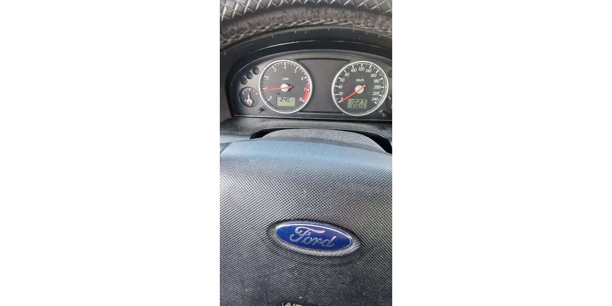 Ford Mondeo 200.000 km 850 &euro; Berlin 13055