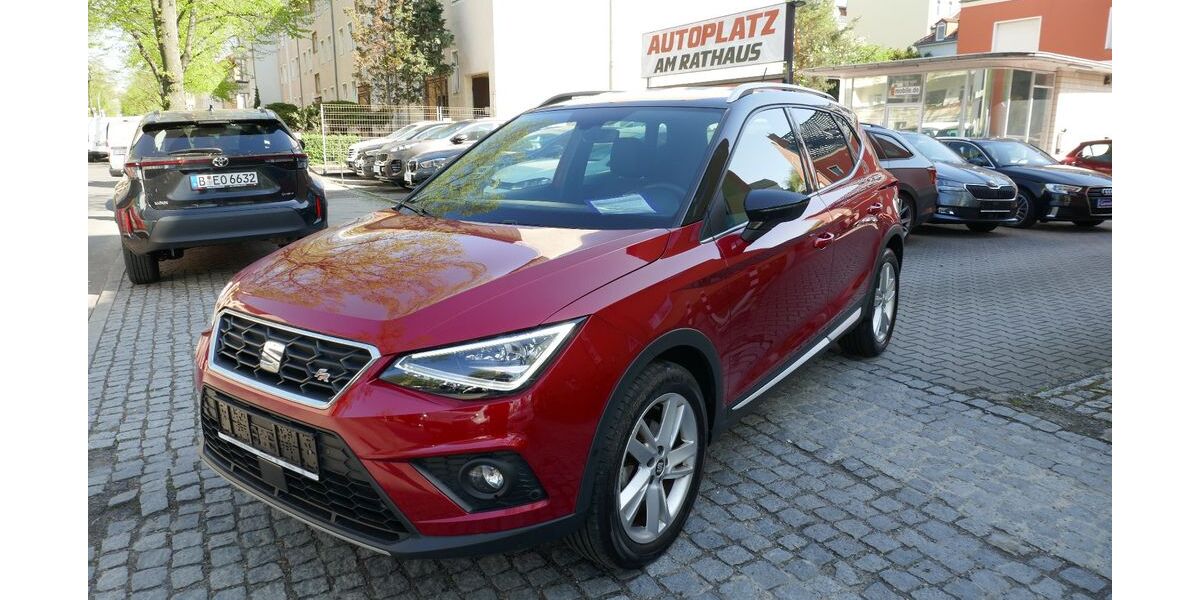 Seat Arona 53.296 km 11.499 &euro; Berlin-Tempelhof 12105
