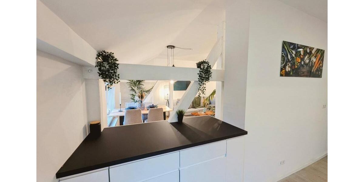 Dachgeschoßwohnung Berlin Steglitz-Zehlendorf - 2 Zimmer, 67 m&sup2;, 345.000&euro; | Angebot:26419281