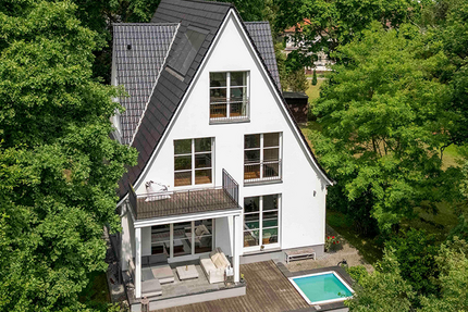 Haus zum Kaufen in Berlin 2.190.000 € 247 m² 7 zimmer