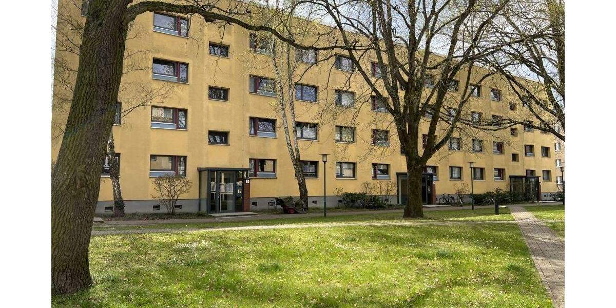Etagenwohnung Potsdam Bornstedt - 3 Zimmer, 66 m&sup2;, 250.000&euro; | Angebot:25996135