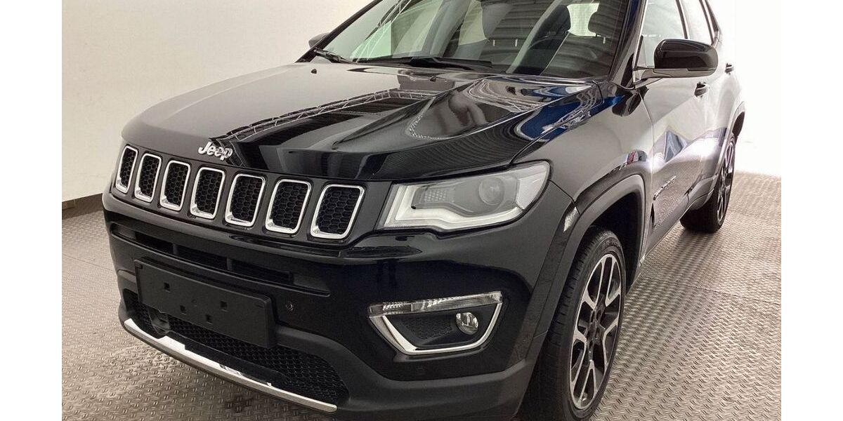 Jeep Compass 65.000 km 19.900 &euro; Berlin 13585