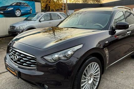 INFINITI FX 158.000 km 11.499 &euro; Berlin 13127