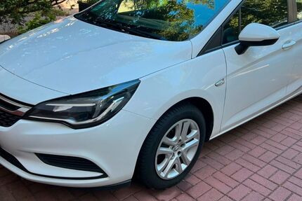 Opel Astra 205.000 km 4.388 &euro; Schönefeld 12529