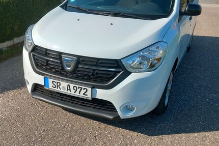 Dacia Lodgy 96.900 km 9.850 &euro; Berlin 12307