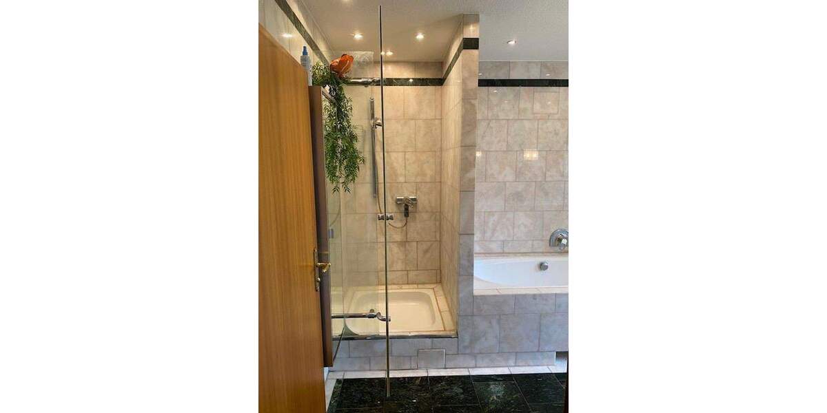 Einfamilienhaus Berlin Lichterfelde - 7 Zimmer, 220 m&sup2;, 1.550.000&euro; | Angebot:25654207