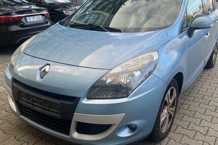Renault Scenic 108.900 km 5.990 &euro; Berlin 12277