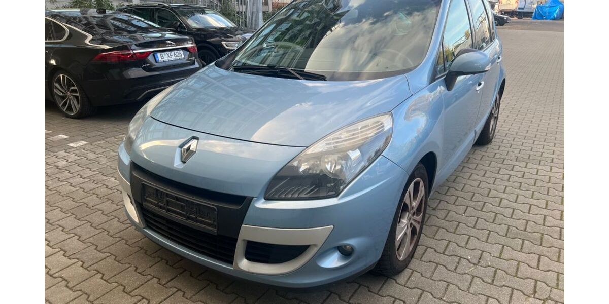 Renault Scenic 108.900 km 5.990 &euro; Berlin 12277