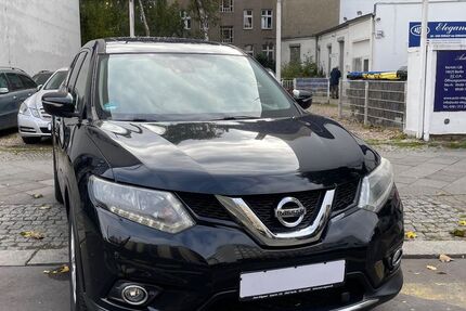 Nissan X-Trail 109.246 km 15.990 € Berlin 10625
