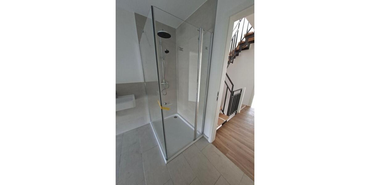 Reihenhaus Neuenhagen bei Berlin - 6 Zimmer, 133 m&sup2;, 2.350&euro; | Angebot:21733710