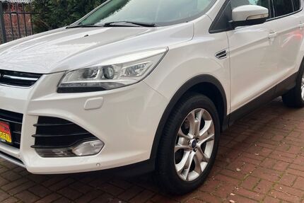 Ford Kuga 170.000 km 10.900 &euro; Falkensee/Spandau 14612