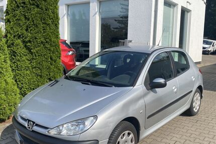 Peugeot 206 114.800 km 800 &euro; Borgsdorf 16556