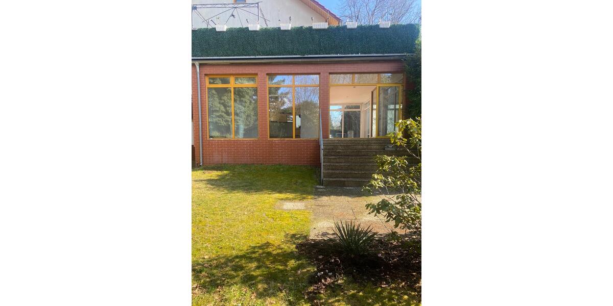 Etagenwohnung Berlin Marzahn-Hellersdorf - 2.5 Zimmer, 124 m&sup2;, 1.500&euro; | Angebot:25786652