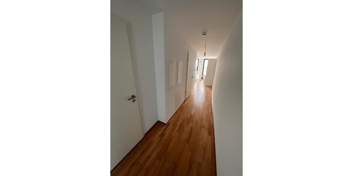 Dachgeschoßwohnung Berlin Treptow-Köpenick - 1 Zimmer, 30 m&sup2;, 929&euro; | Angebot:26665248