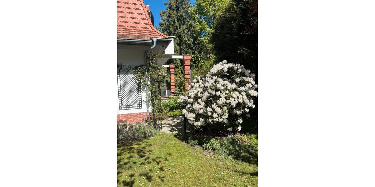 Villa Berlin Steglitz-Zehlendorf - 8 Zimmer, 240 m&sup2;, 2.200.000&euro; | Angebot:26544581