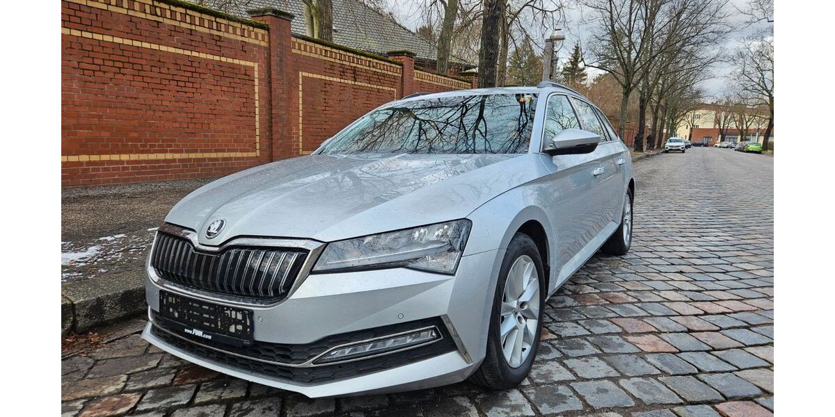 Skoda Superb 140.998 km 14.400 &euro; Berlin 12099