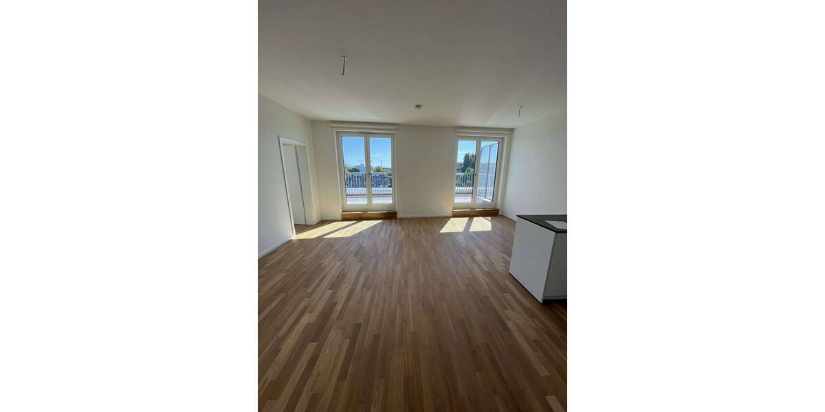 Etagenwohnung Berlin Spandau - 4 Zimmer, 102 m&sup2;, 2.276&euro; | Angebot:25778368