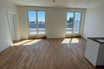 Wohnung Berlin Spandau - 4 Zimmer, 102 m&sup2;, 2.276&euro; | Angebot:25778368