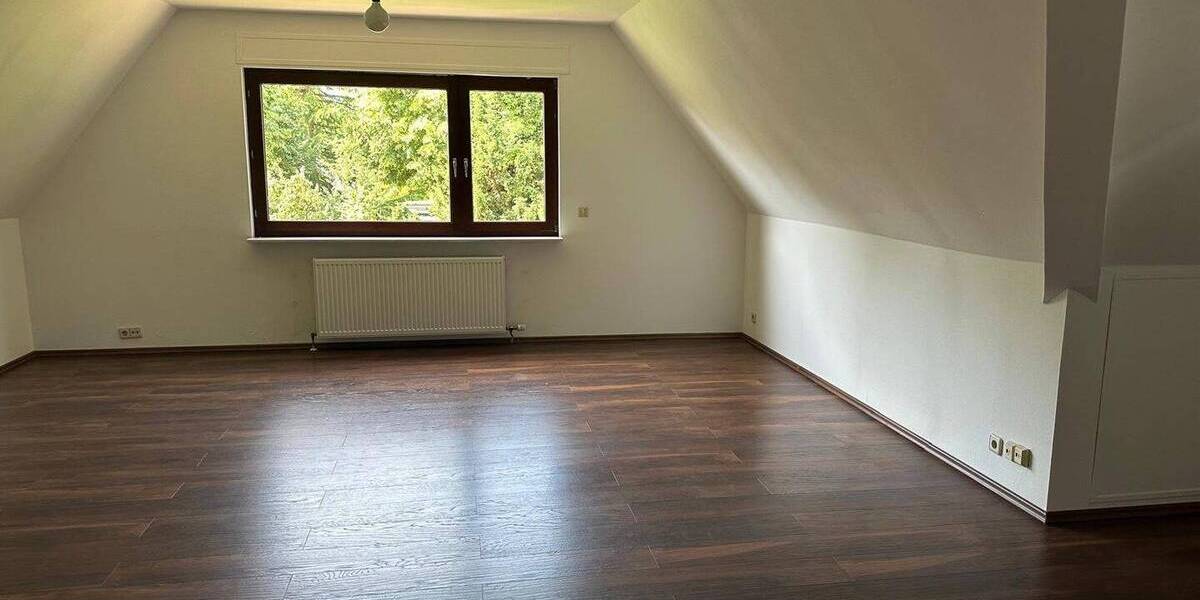 Einfamilienhaus Berlin Kladow - 7 Zimmer, 200 m&sup2;, 2.990&euro; | Angebot:23944546