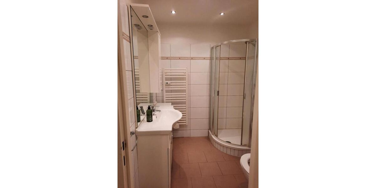 Etagenwohnung Berlin Reinickendorf - 2 Zimmer, 69 m&sup2;, 1.440&euro; | Angebot:26638252