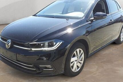 VW Polo 43.245 km 19.490 &euro; Potsdam 14482