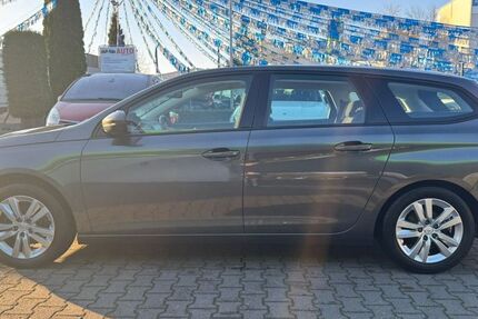 Peugeot 308 133.940 km 9.450 &euro; Königs Wusterhausen - OT Niederlehme 15713