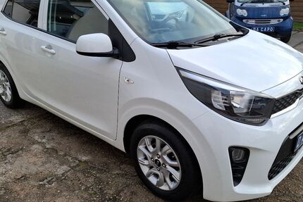 Kia Picanto 102.558 km 7.400 &euro; Woltersdorf 15569
