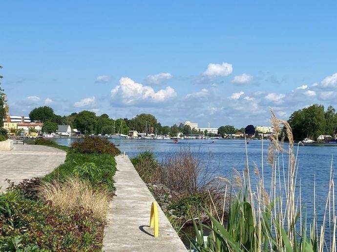 Etagenwohnung Berlin Grünau - 3 Zimmer, 82 m&sup2;, 1.594&euro; | Angebot:24814229