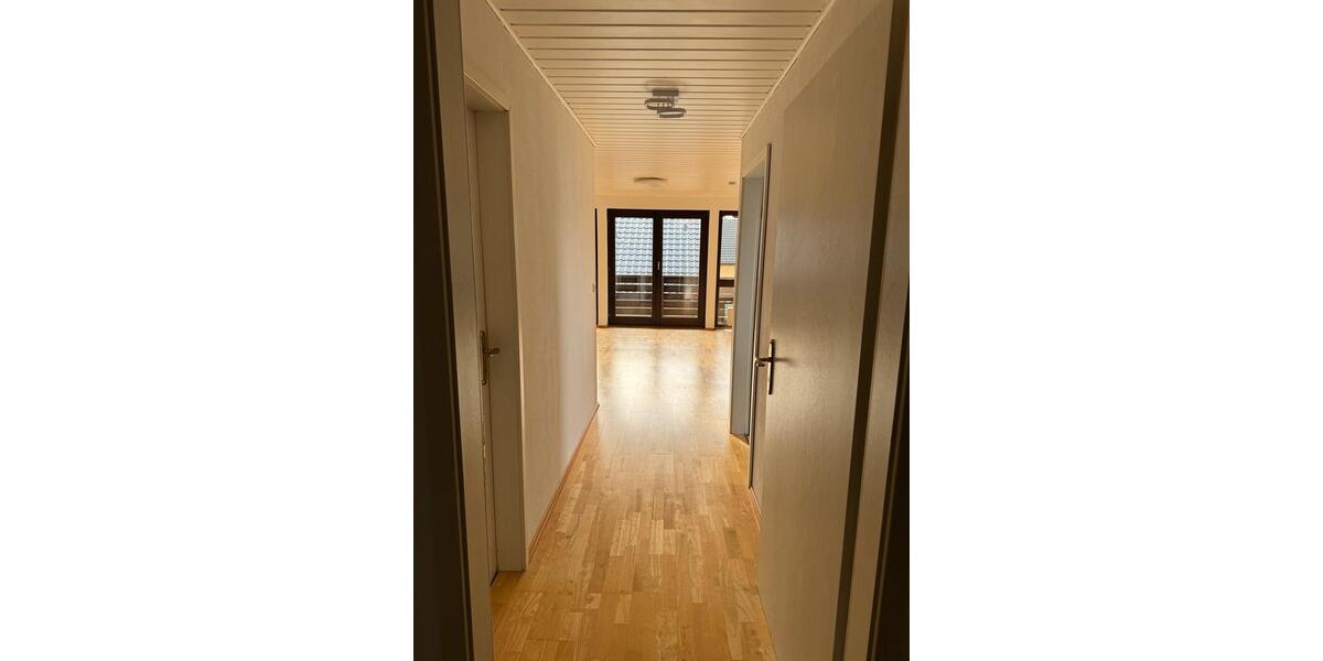 Dachgeschoßwohnung Fredersdorf-Vogelsdorf Vogelsdorf - 4 Zimmer, 77 m&sup2;, 1.200&euro; | Angebot:25397933