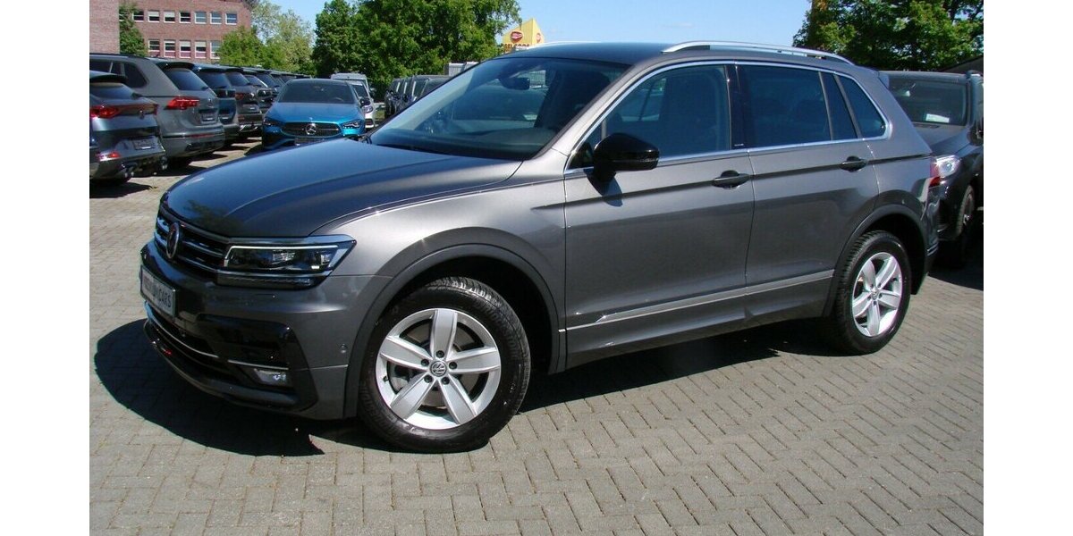 VW Tiguan 2.0TSi 4Motion R-line ACC Navi LED Kamera 22.247 km 27.980 &euro; Falkensee 14612
