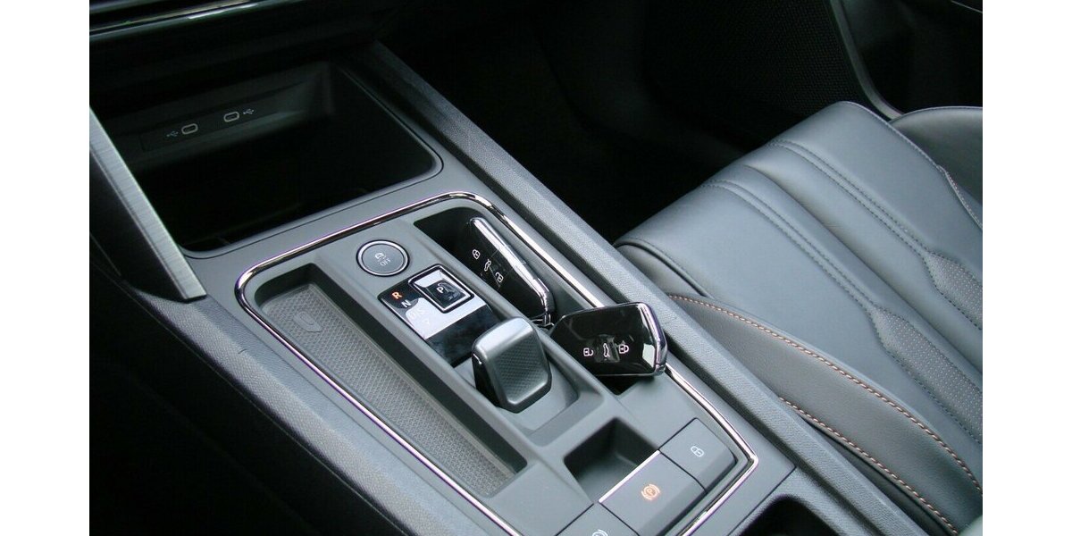 Cupra Formentor ABT 1OF400 VZ5 BAT 4Drive ACC 360º Pano 10.590 km 49.980 &euro; Falkensee 14612