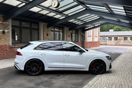 Audi Q8 105.000 km 52.900 &euro; Berlin 13599