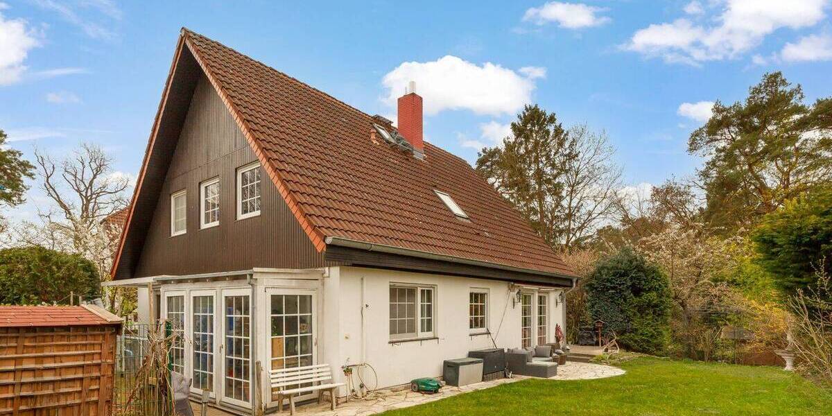 Einfamilienhaus Berlin Wannsee - 7 Zimmer, 165 m&sup2;, 1.200.000&euro; | Angebot:26275371