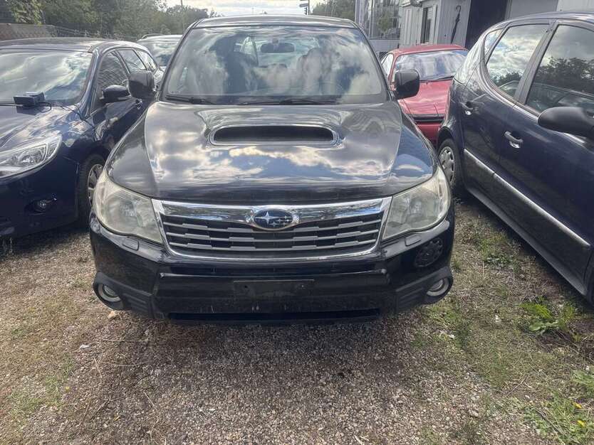 Subaru Forester 307.000 km 1.750 € Berlin 10829