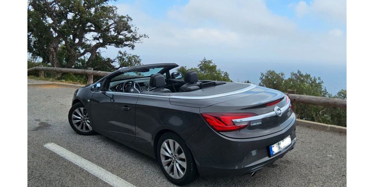 Opel Cascada 117.500 km 10.990 &euro; Berlin 12249