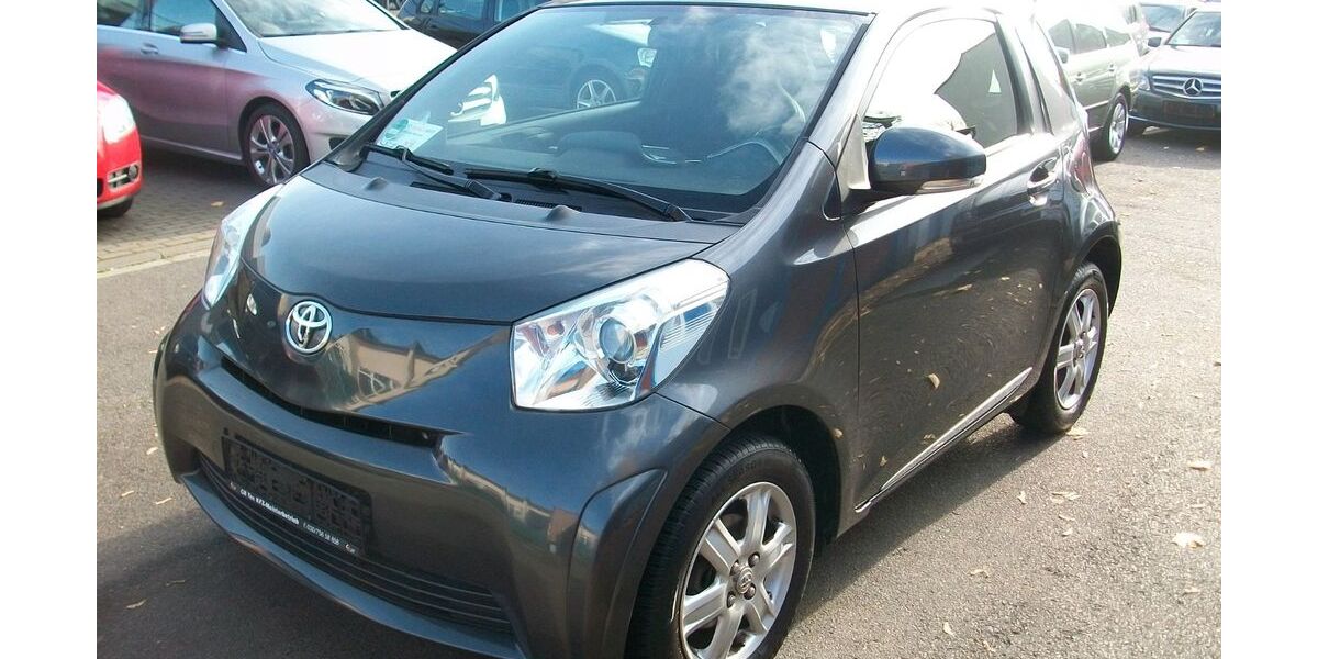 Toyota IQ 169.500 km 4.900 &euro; Berlin 12347