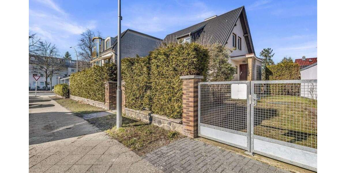 Einfamilienhaus Berlin Lichtenrade - 4 Zimmer, 141 m&sup2;, 2.700&euro; | Angebot:25778657