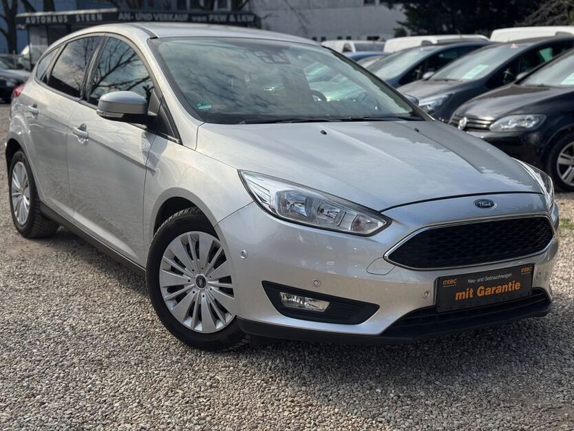 Ford Focus 100.000 km 6.990 € Berlin 13127