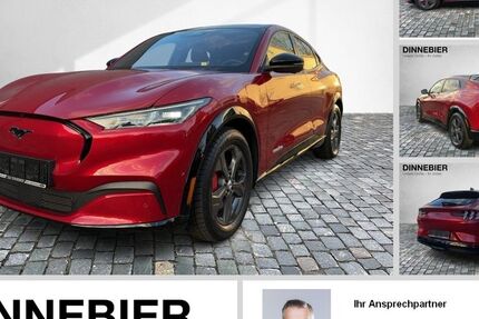 Ford Mustang Mach-E 46.805 km 30.580 &euro; Potsdam 14482